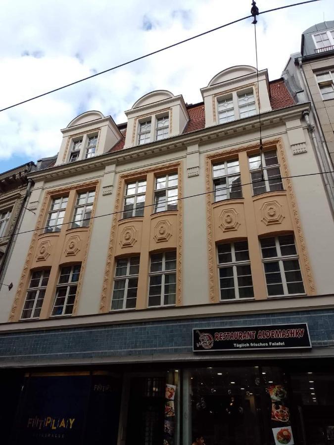 Piano Apartment In Halle Center - Netflix - Free Wifi 1 外观 照片